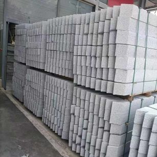 乌海芝麻白树围石 树池