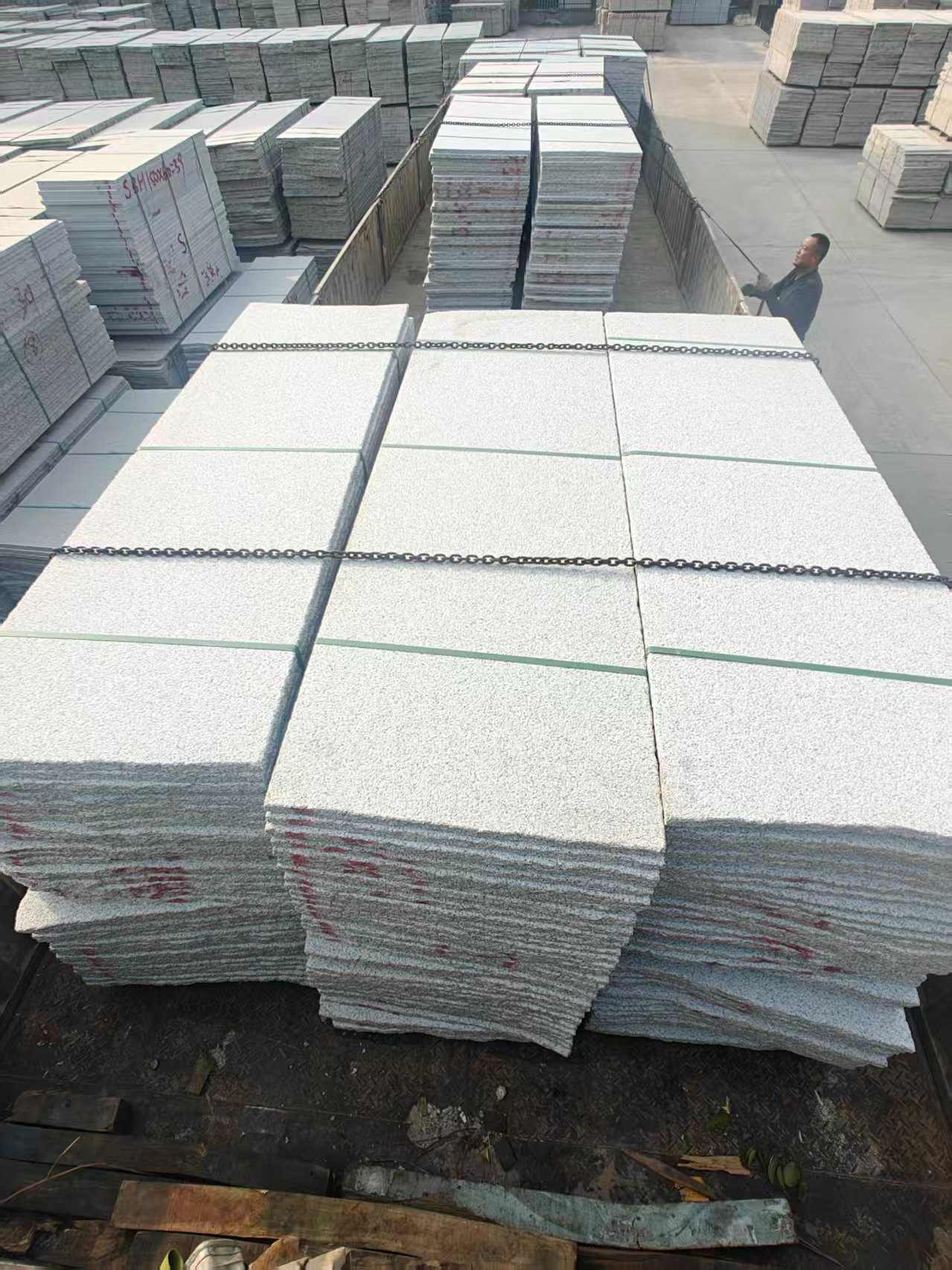 乌海芝麻白毛板，石材毛板