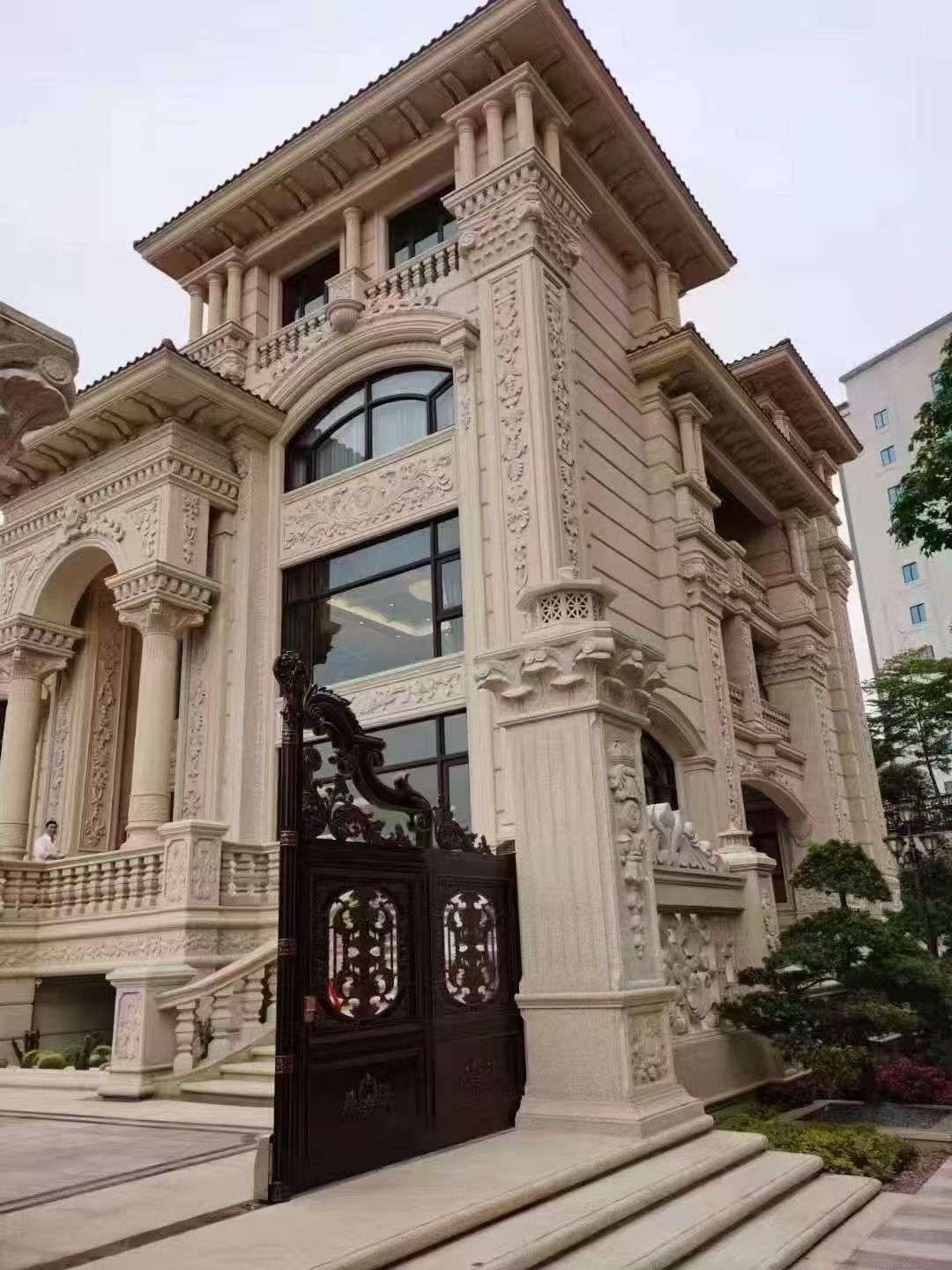 乌海黄金麻别墅外墙异形定制