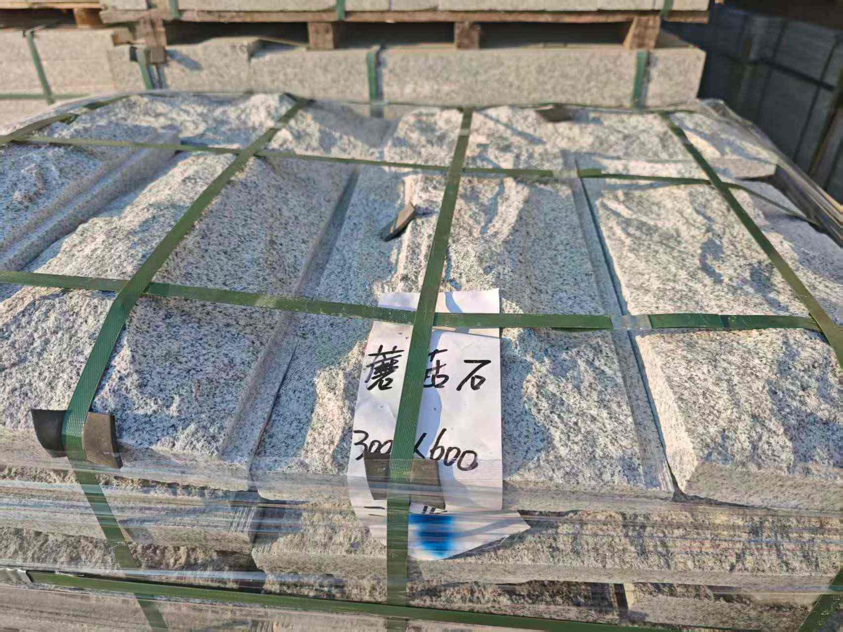 乌海芝麻白蘑菇石，自然面