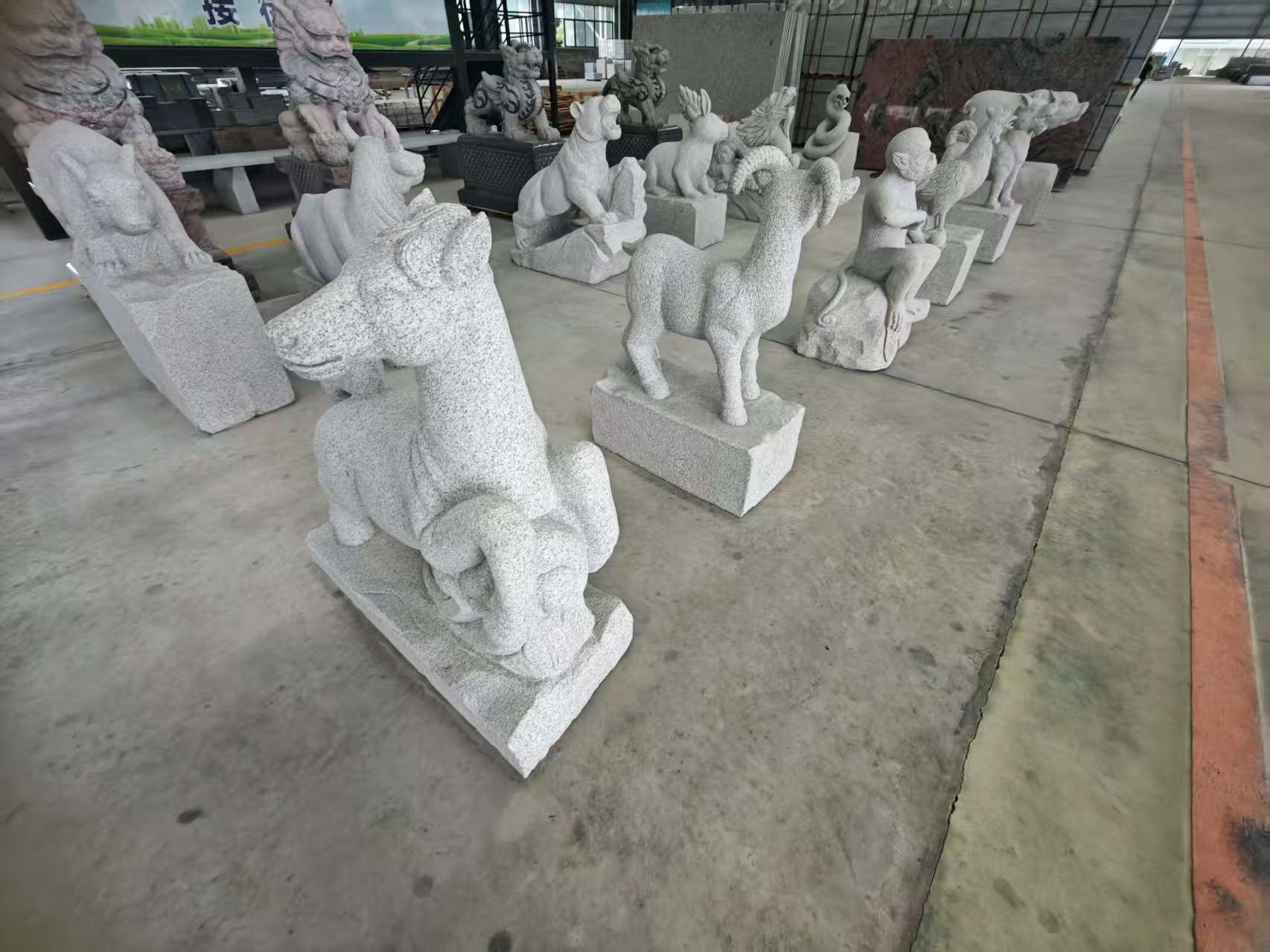 乌海芝麻白雕刻 十二生肖 异形雕刻